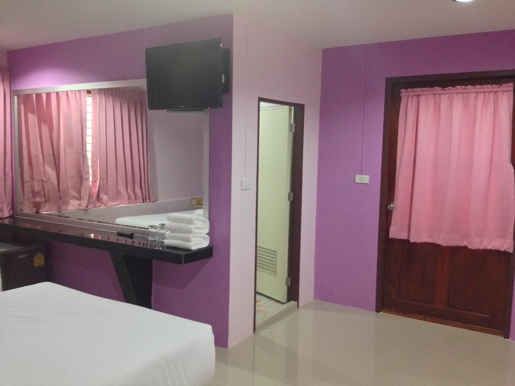 Krabi Orchid Hometel Room photo